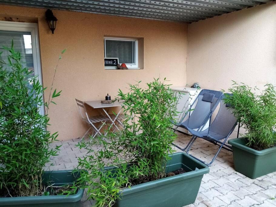 Studio Meuble Independant Tout Confort Classe 2** Aubenas Exterior foto